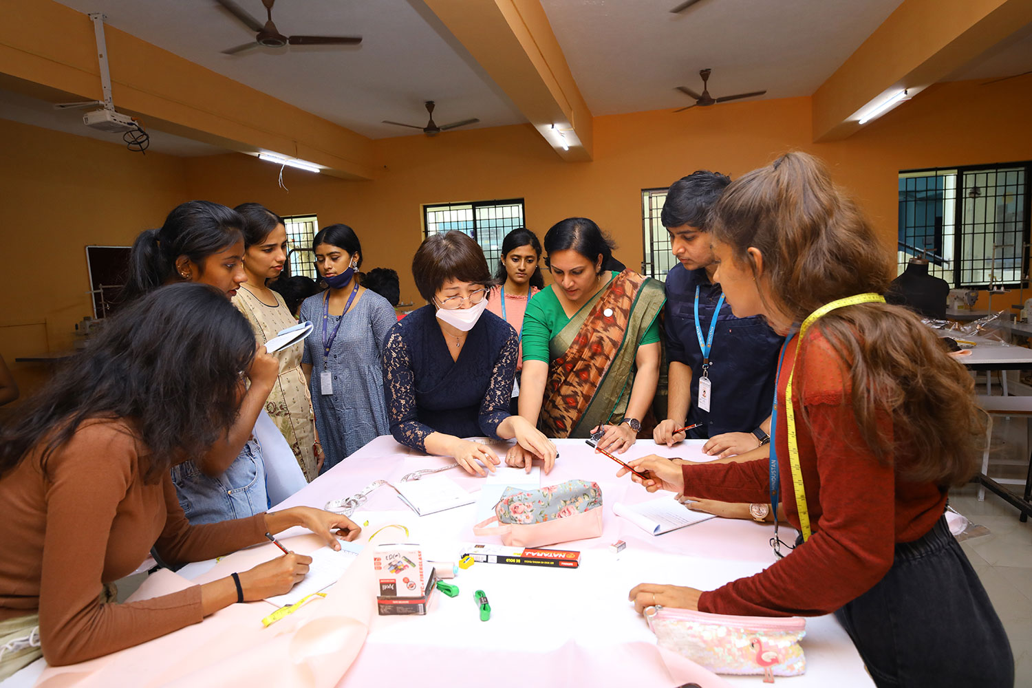 workshop on handbok making2